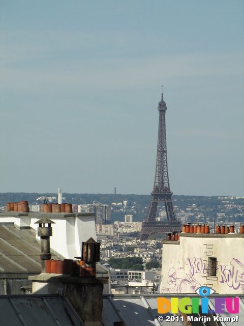 SX18726 Eiffel tower from (near) Basilique du Sacre Coeur de Montmartre